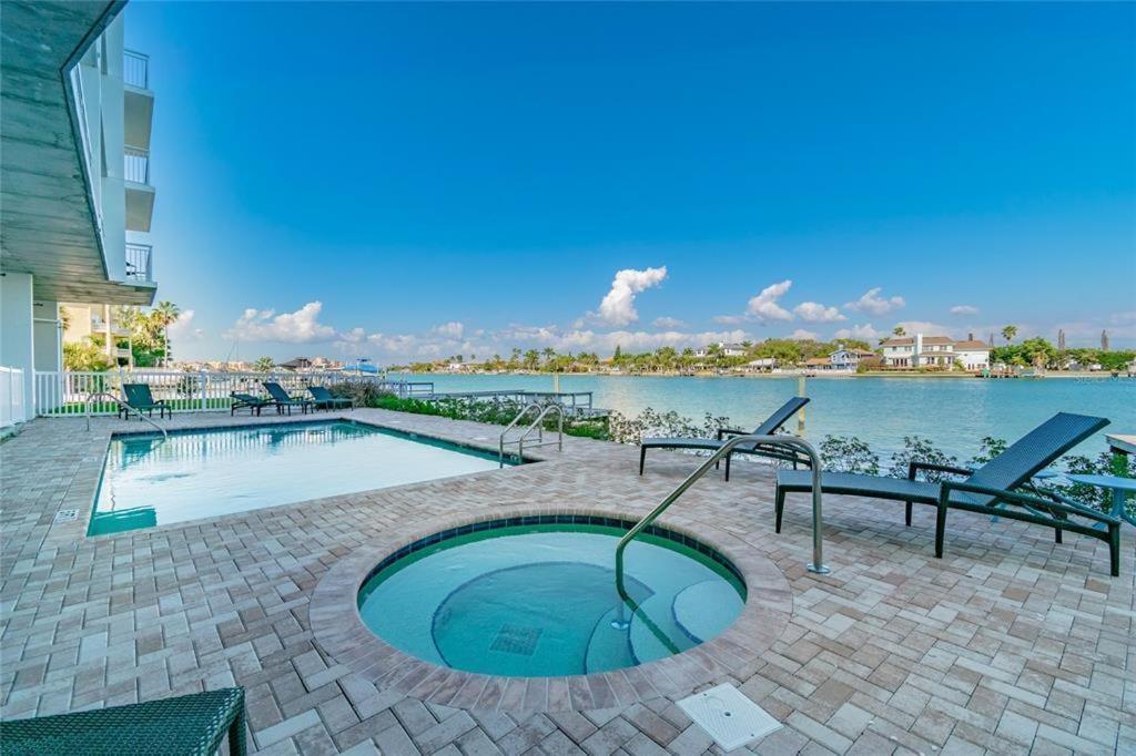 Oceana 305 East Vila St. Pete Beach Exterior foto
